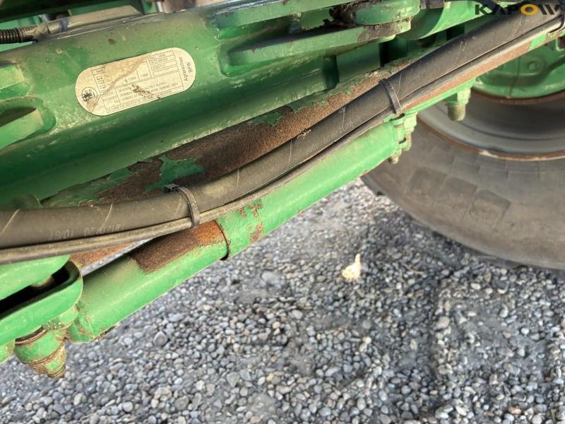 Tebbe HS20 with HS240 spreader and discharge box 24