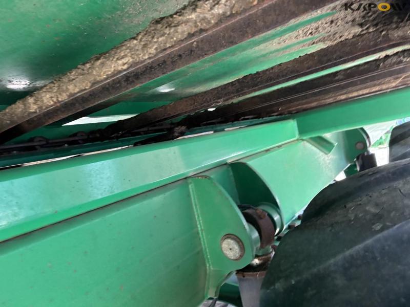 Tebbe HS20 with HS240 spreader and discharge box 43