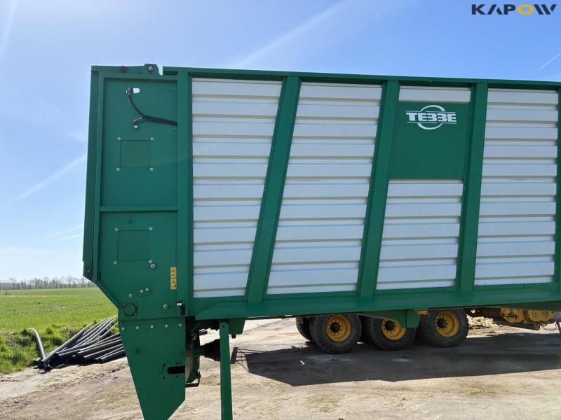 Tebbe HS20 with HS240 spreader and discharge box 72