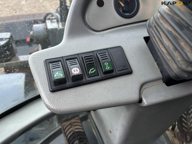 Terex TL 100 loader 38