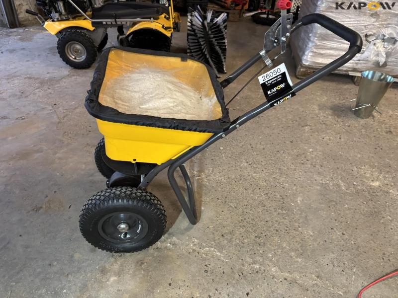 Texas CS3600 salt spreader 7