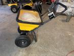 Texas CS3600 salt spreader 7