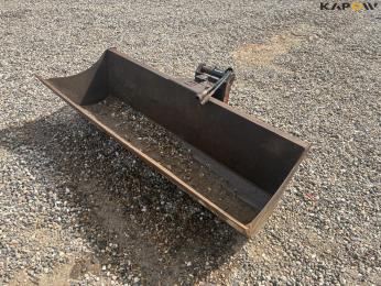 Tilt planer bucket