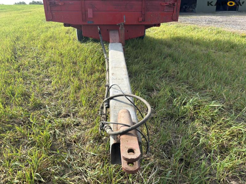 TIM 4.5 ton tipper 3-way 12