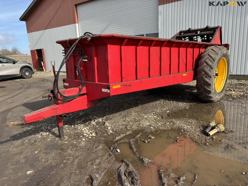 TIM manure spreader 1