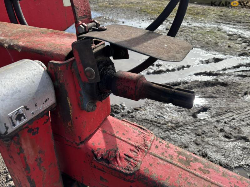 TIM manure spreader 15