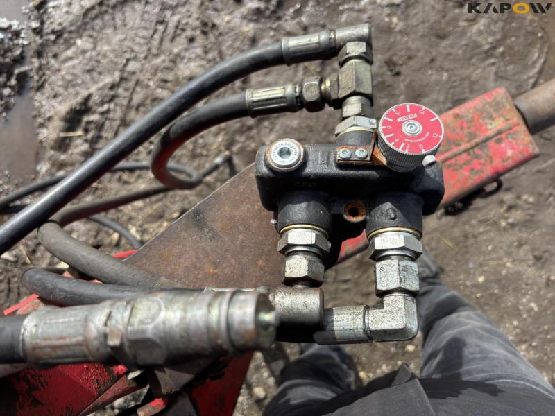 TIM manure spreader 19