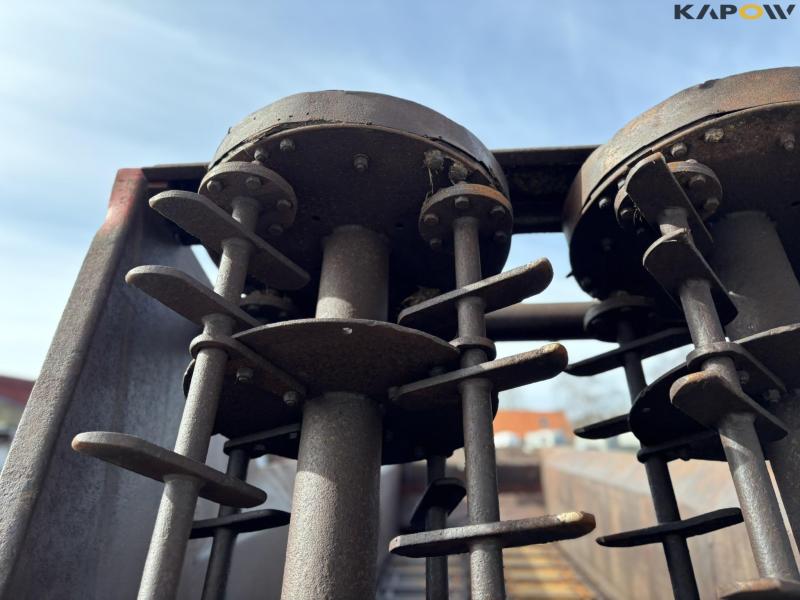 TIM manure spreader 36