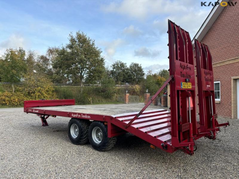 Tinaz 12ton block trailer 7