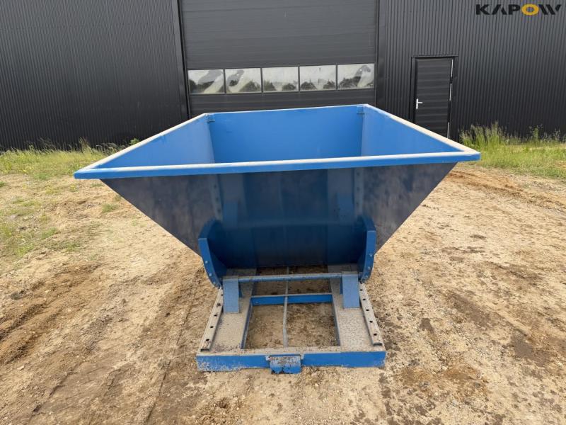 Tippo 2000 container 2