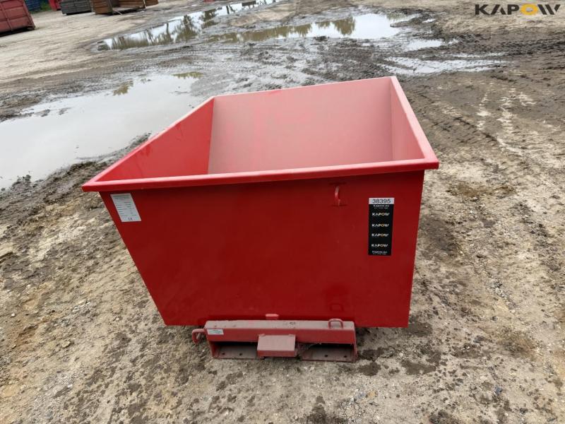Tippo 900 red container 6