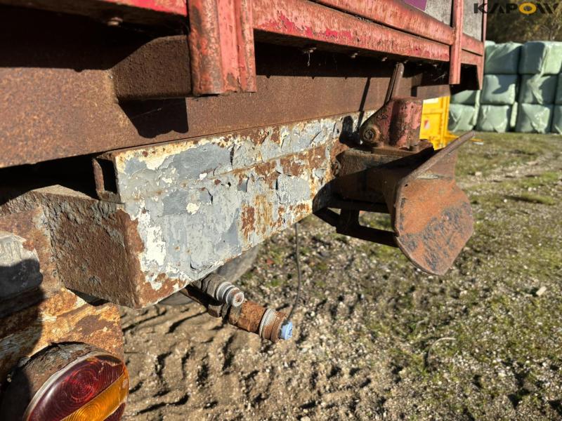 Tipper truck 41