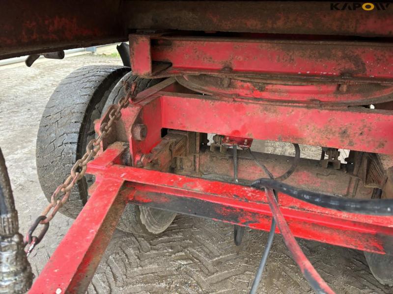 Tipper with drying channel 17