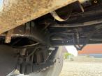 Tipper with trailer hitch 18