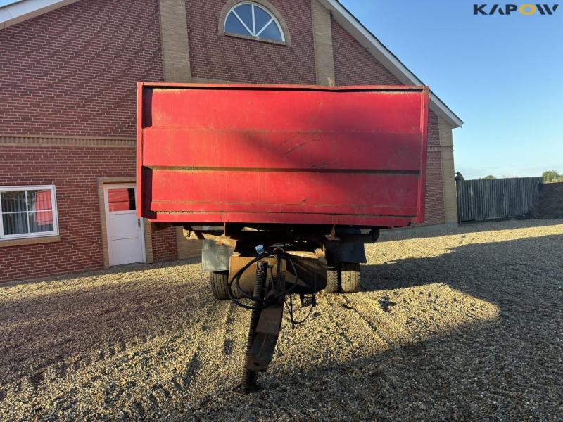 Tipping trailer 2