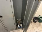 Clear the room - wardrobe, cleaning, clothes and shoes 13