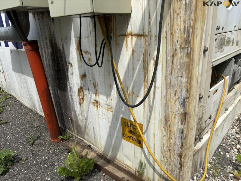Dry container 40 feet 18