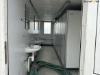 Toilet container with 4 toilets 19