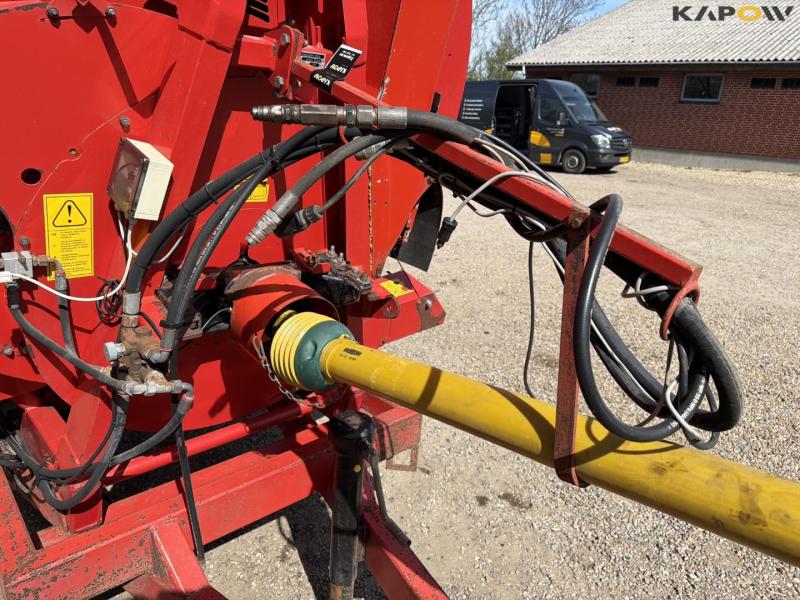 Tomahawk 505M straw chopper 15