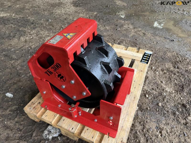 Tontec TK 300 compaction wheel 6