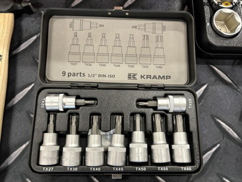 Socket wrench set, toolbox and miscellaneous 6