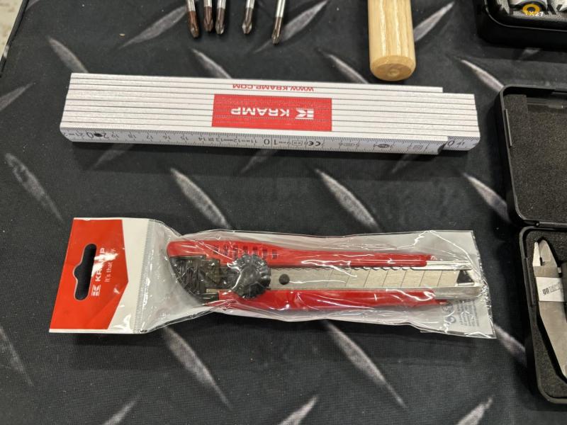 Socket wrench set, toolbox and miscellaneous 8