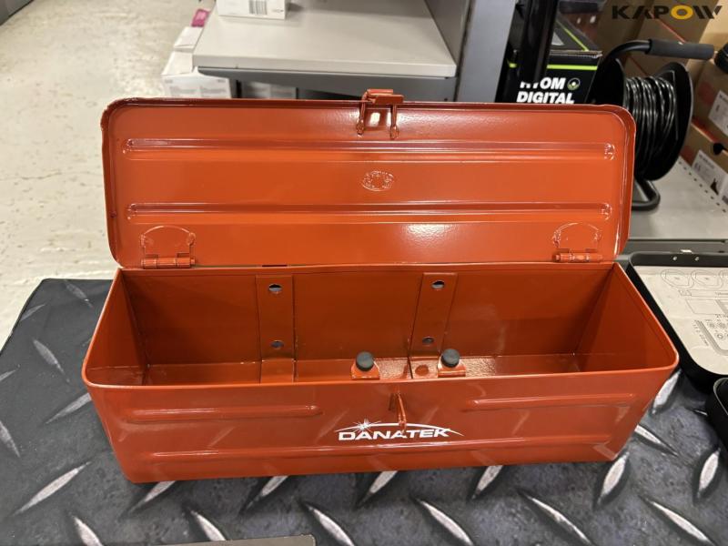 Socket wrench set, toolbox and miscellaneous 9