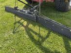 Toro Sand Pro 2040Z bunker rake 18