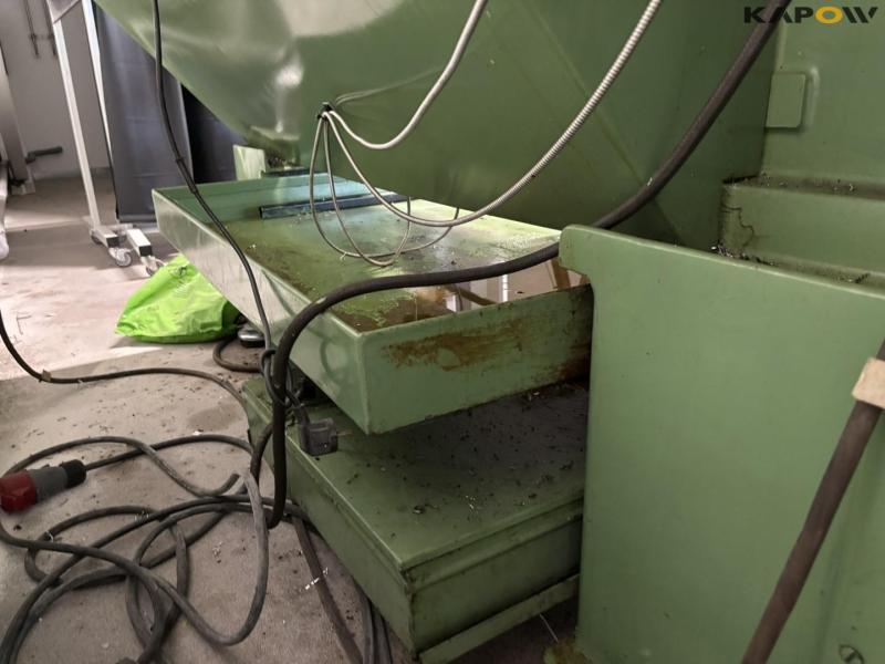 Tos Trencin SN40C lathe 26