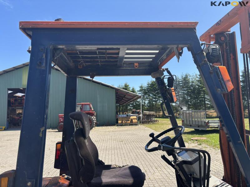 Toyota 02-5 FD25 forklift 25