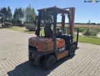 Toyota 02-5 FD25 forklift 5