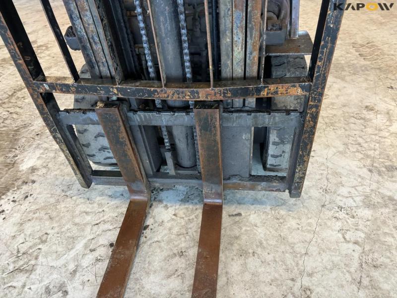 Toyota truck FD 30 10