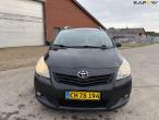 Toyota Verso Sportsvan 2.0 van 2
