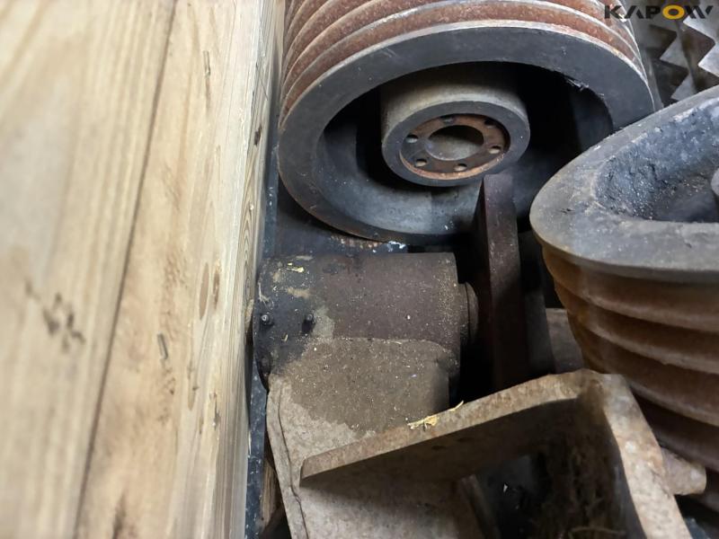 TP feed rollers/ Pulleys/ Pumps 18