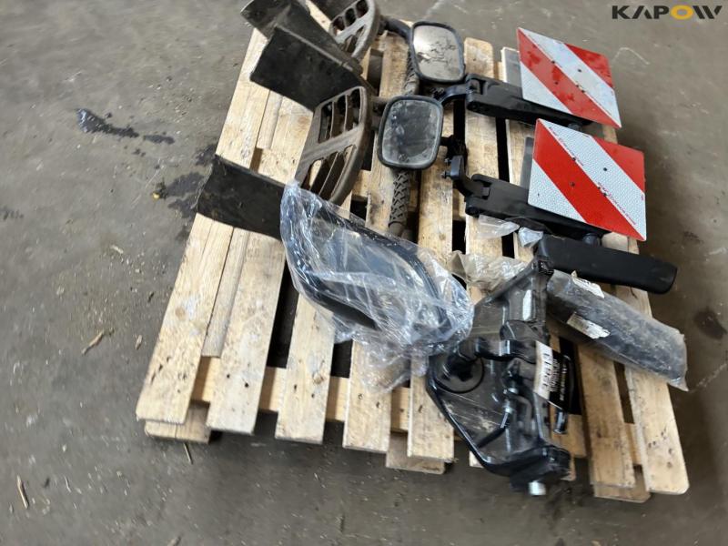 Towbar, Mirrors, Armrests and running boards 2