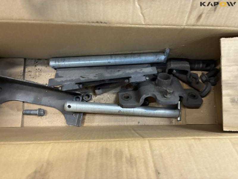 Drawbar and brackets for MF 5712 18