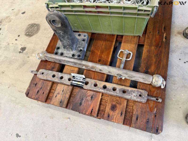 Drawbar and split ring 11