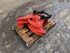 Wood chipper with Hydrema hitch 3