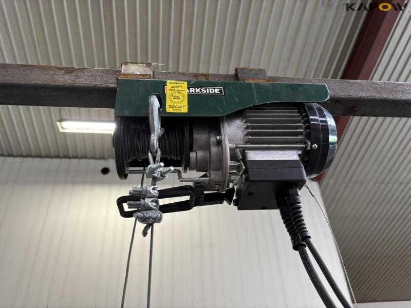 Workshop winch 15
