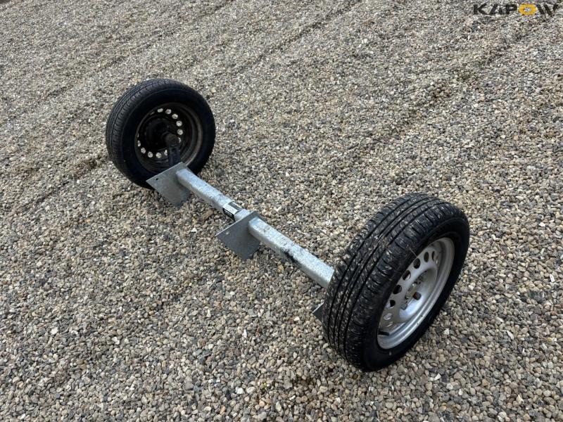 Trailer axle 5