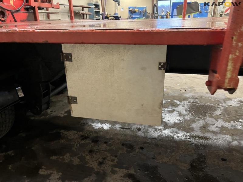 Trailer with crane 16