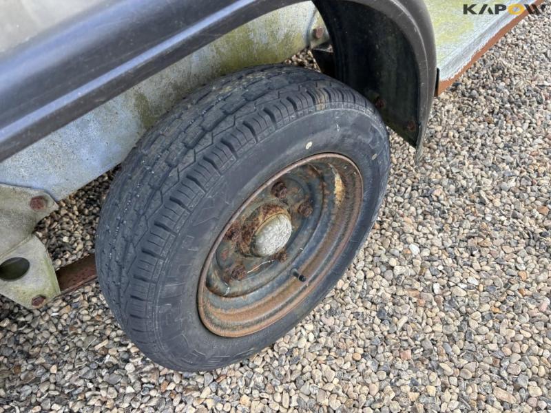 Trailer - Without registration certificate 20