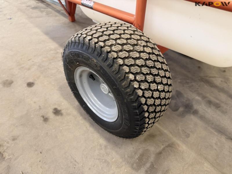 Trailer sprayer with petrol engine 20