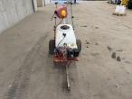 Trailer sprayer with petrol engine 2