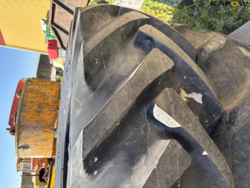 Tractor tires 15.5/80-24 + 14.9-24 8