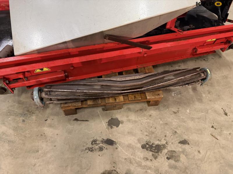 Conveyor belts for potato graders 9