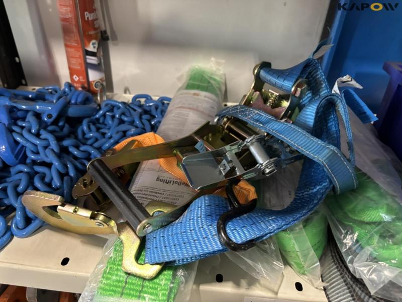 Transport equipment 13