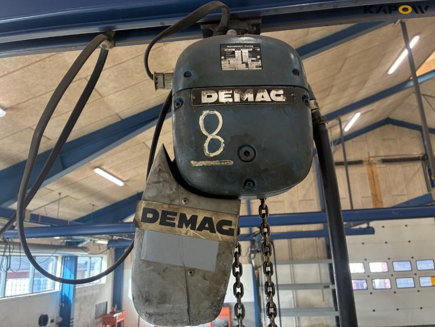 Overhead crane - 3 lifting units 58