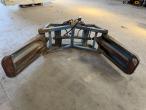 Trima bale clamp with Hydrema hitch 2