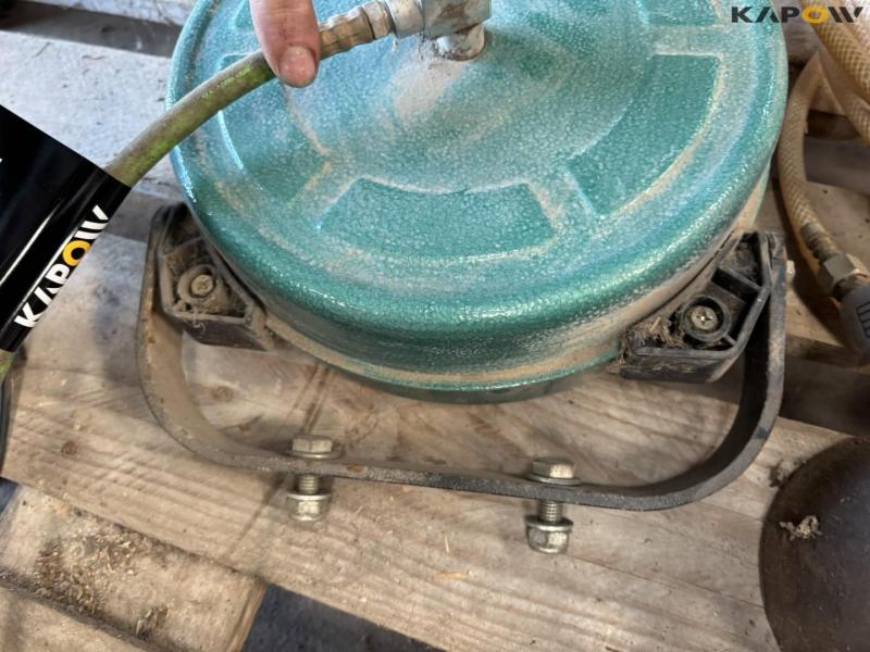 Compressed air equipment 17